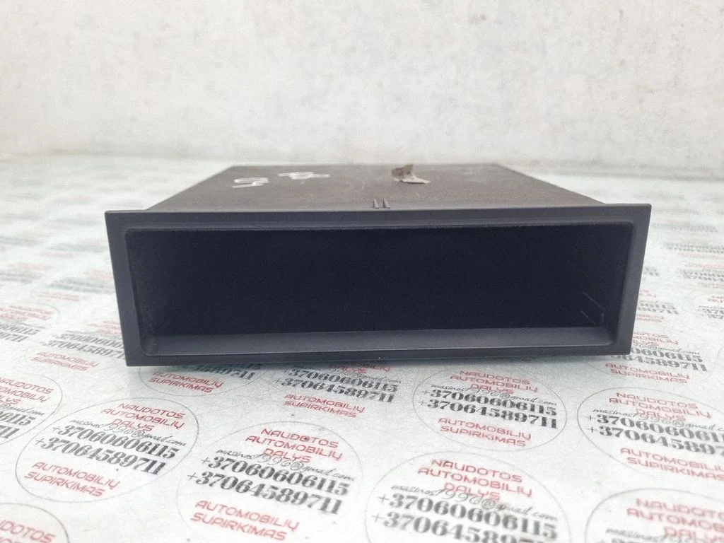 Glove box 4E0862639