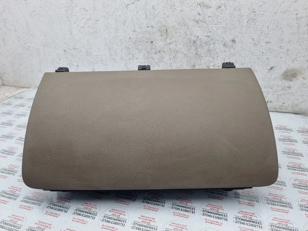 Glove box 4L1880302B