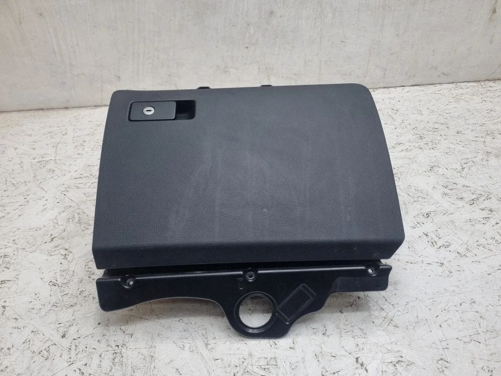 Glove box 3C1857114