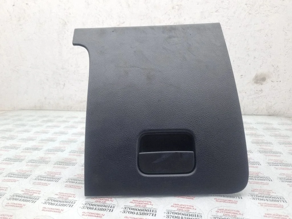 Glove box 3C1857921