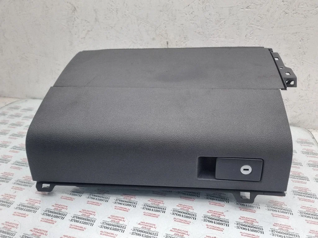 Glove box 1T1857101B