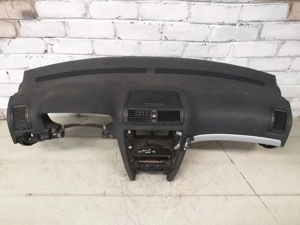 Dashboard 1Z1857007