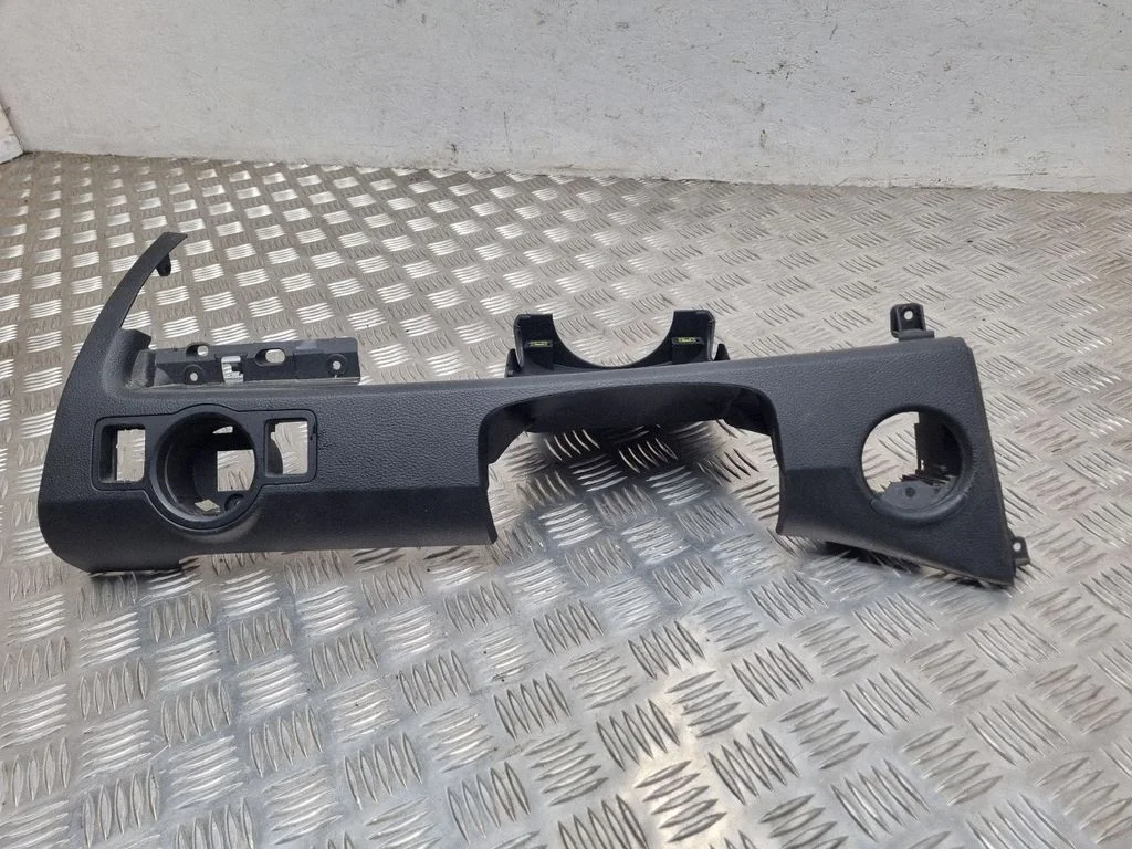 Dashboard lower bottom trim panel 3C1857200D