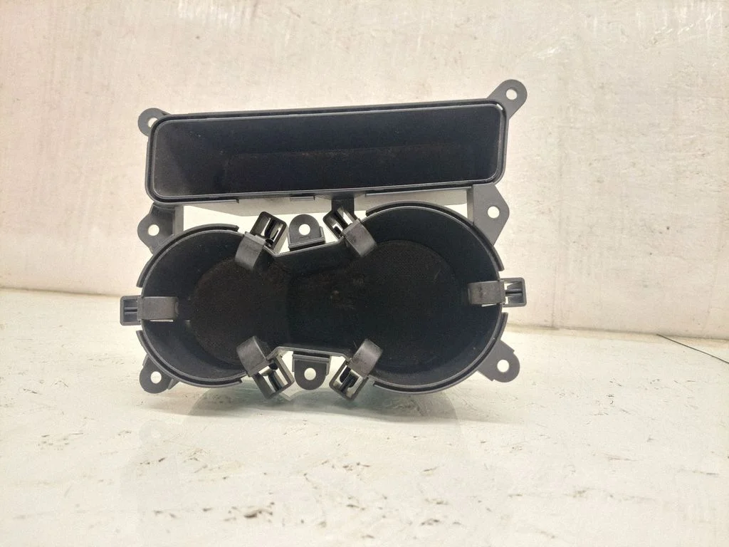Cup holder – Audi A4 Allroad B8 (2008-2016)