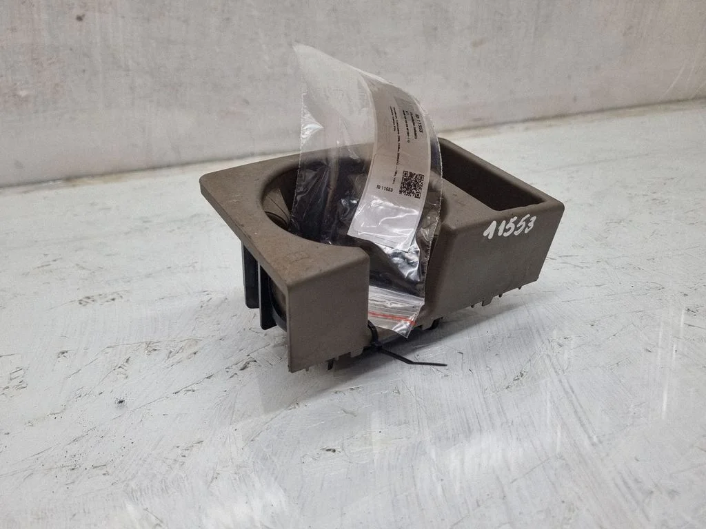 Cup holder – Audi A6 Allroad C6 (2006-2011)
