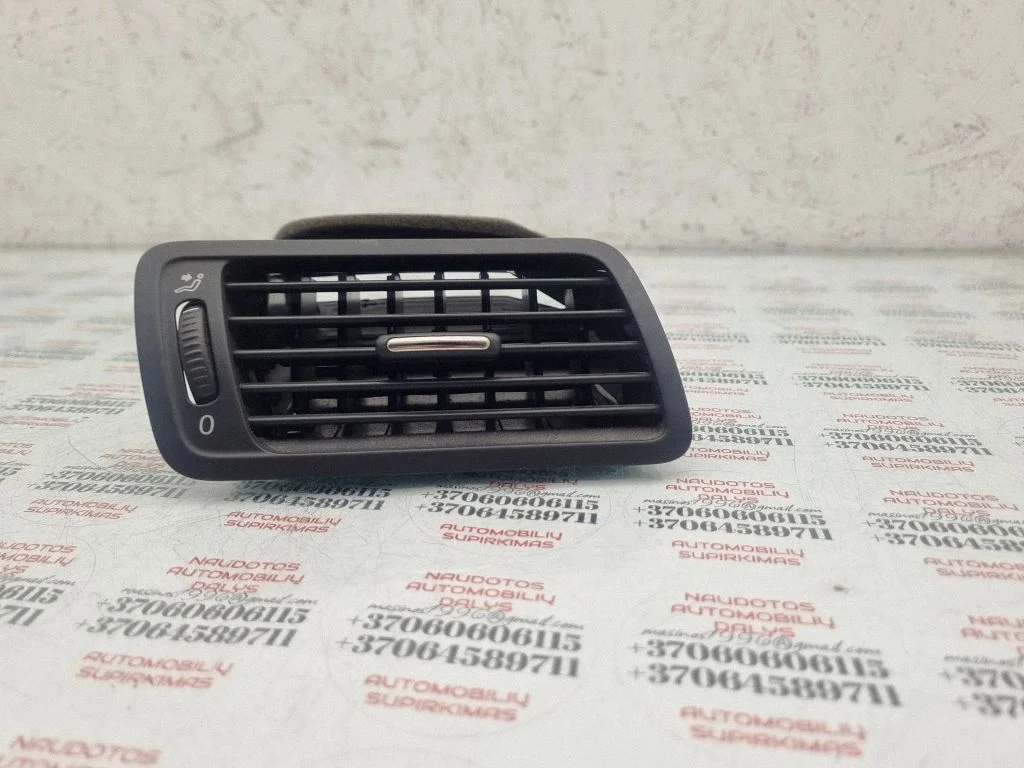 Dashboard side air vent grill/cover trim 3C1819702F