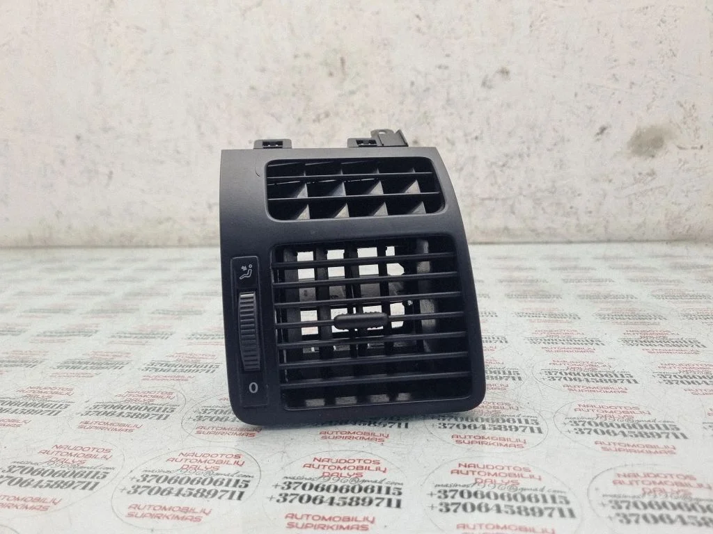 Dashboard side air vent grill/cover trim 1T0819704B