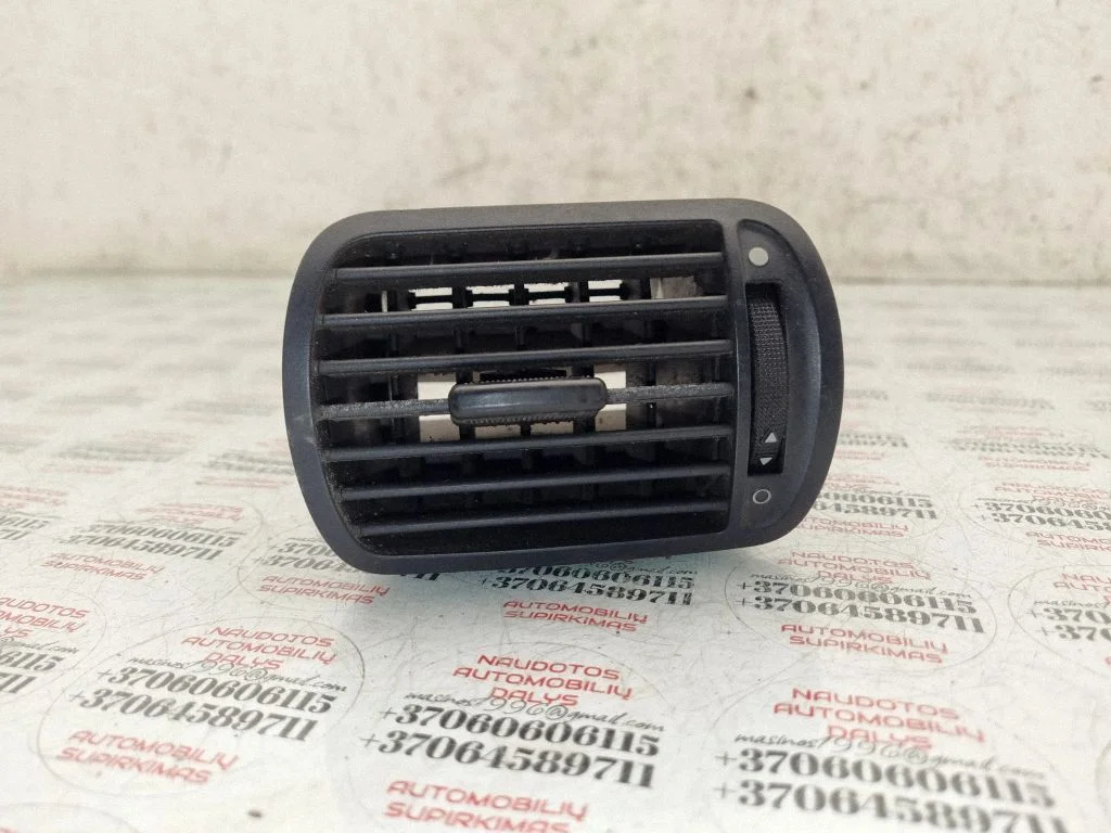 Dashboard side air vent grill/cover trim – Audi A3 S3 8L (1996-2003)