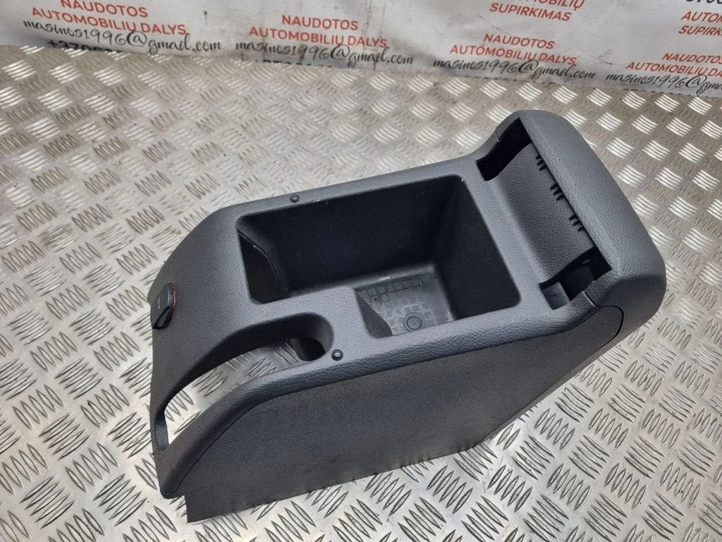Center console – Volkswagen Jetta V (2005-2010)