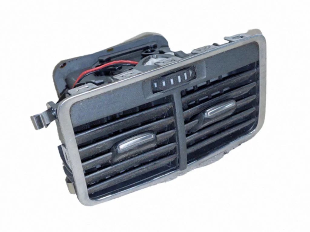 Rear air vent grill – Audi A6 Allroad C6 (2006-2011)
