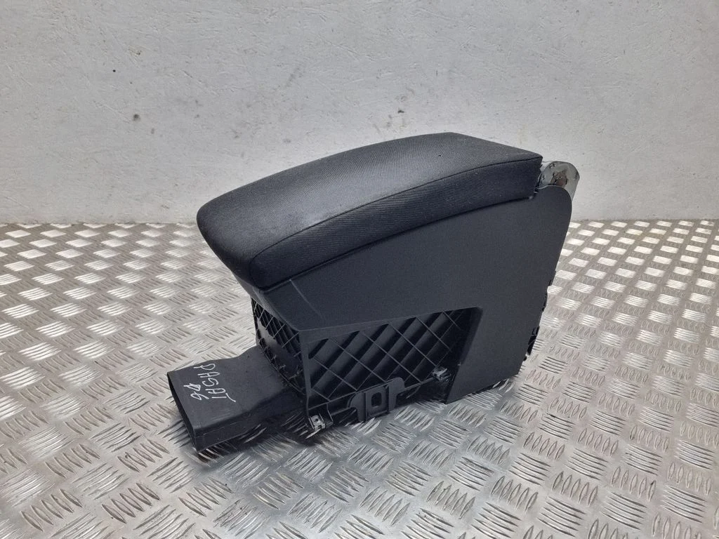Armrest 3C0863319AE