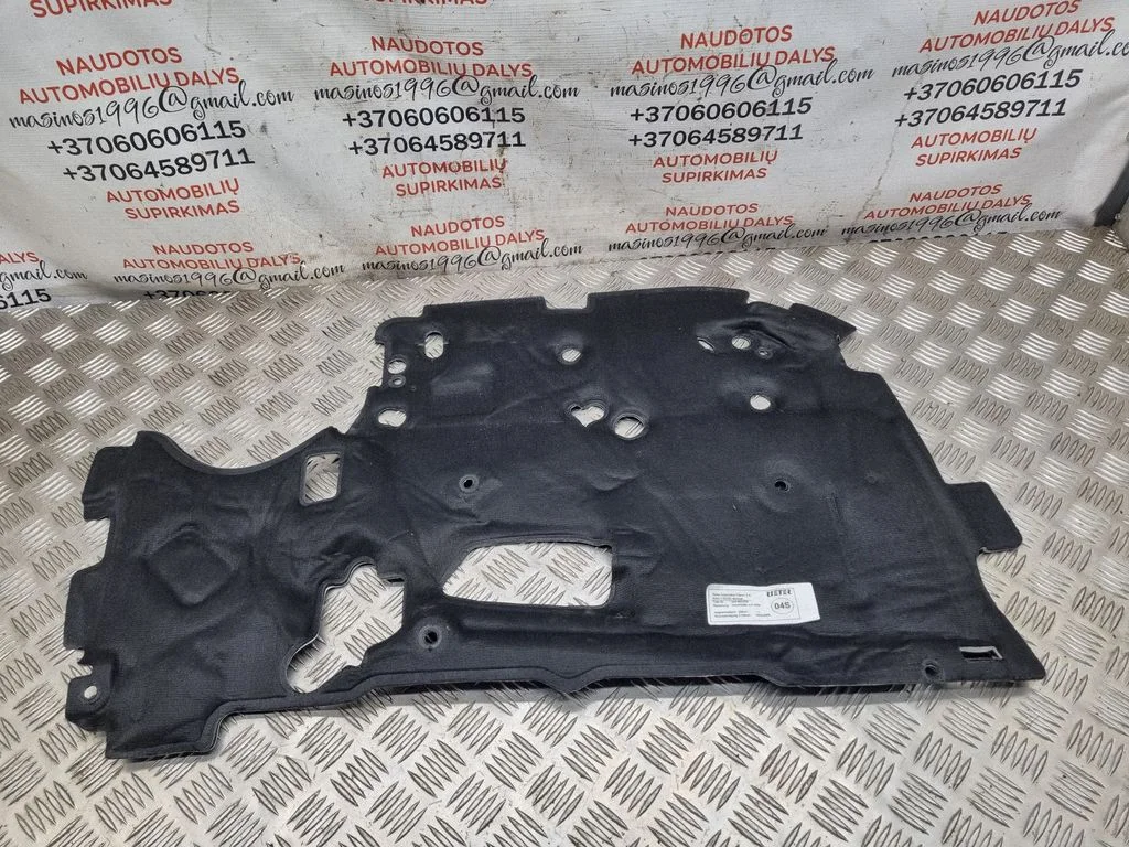 Front door card panel trim – Audi A8 S8 D3 4E (2002-2009)