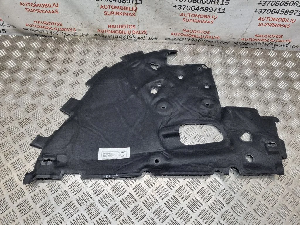 Aizmugurējo durvju apšuvums 4E0864800A