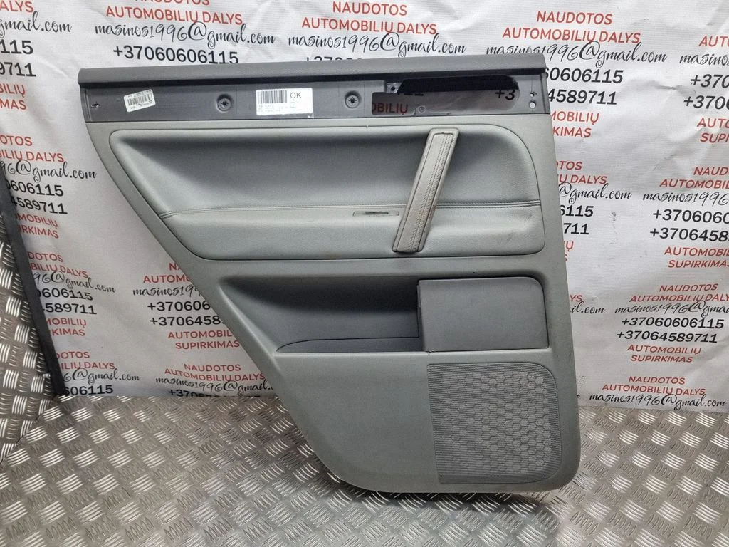 Rear door card panel trim 7L6867211