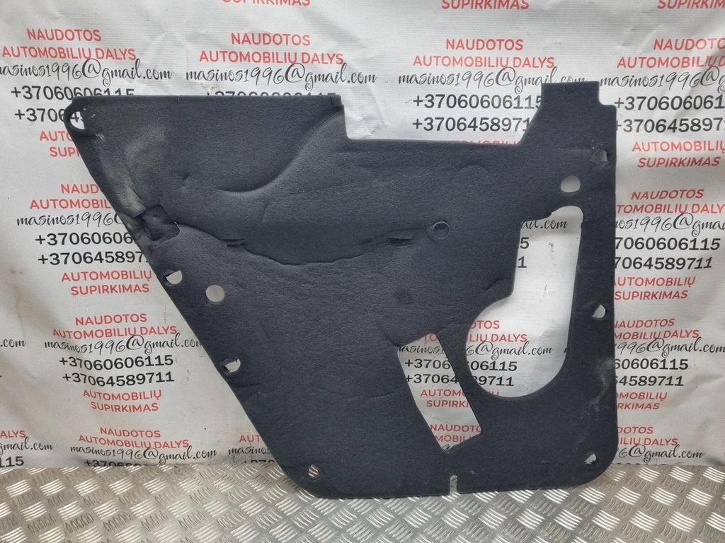 Tagumiste uste sisevooder – Audi Q7 4L (2005-2015)