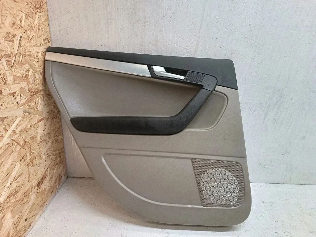 Rear door card panel trim 8P4867305
