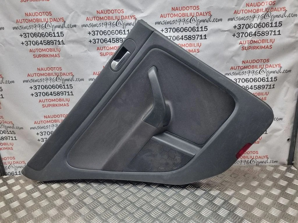 Rear door card panel trim 5M0868073A