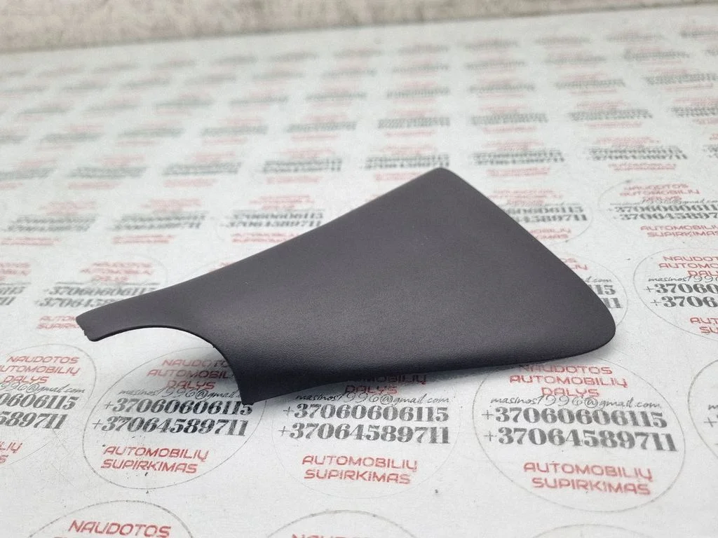 Other rear door trim element – Volkswagen Touareg I (2002-2010)