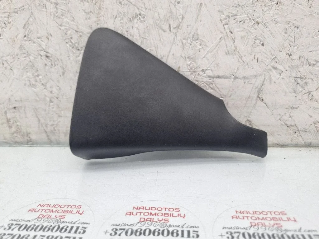 Other rear door trim element – Volkswagen Touareg I (2002-2010)