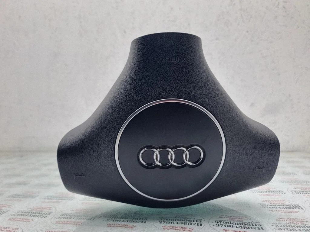 Steering wheel airbag – Audi A3 S3 8P (2003-2012)