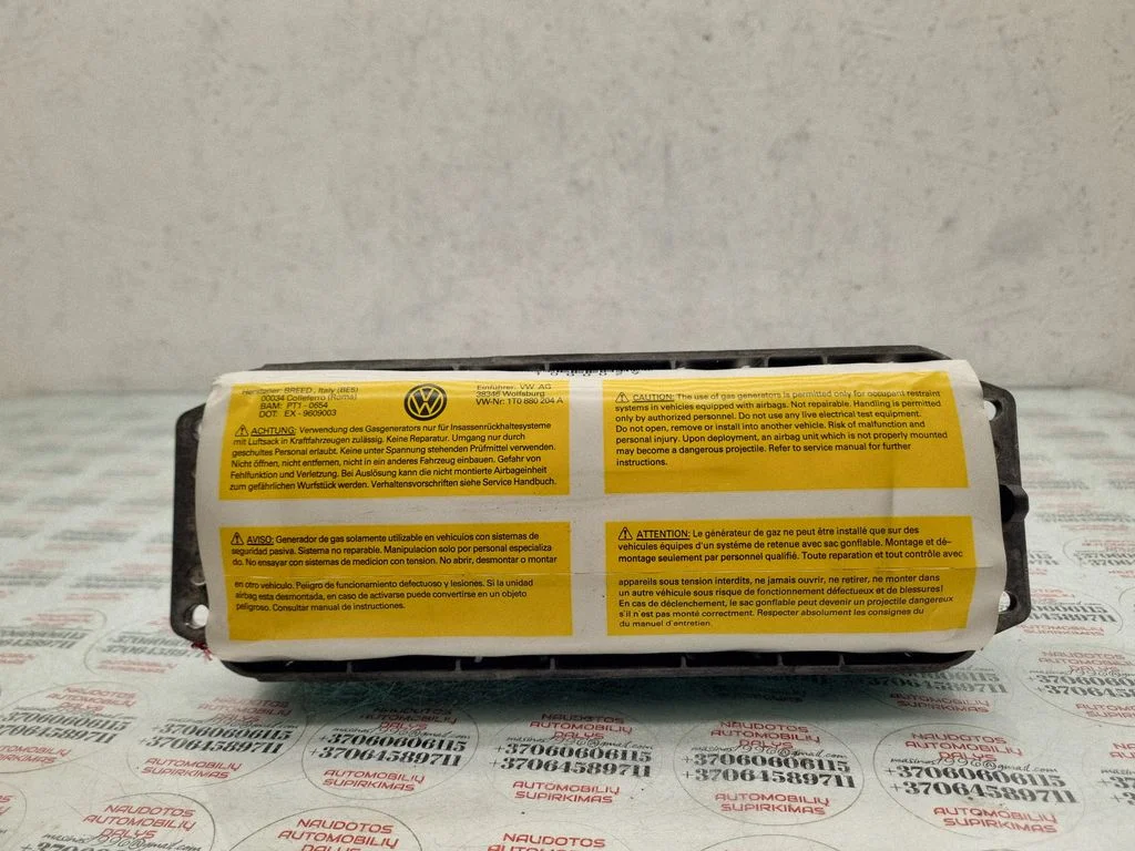 Passenger airbag – Volkswagen Touran I (2003-2010)