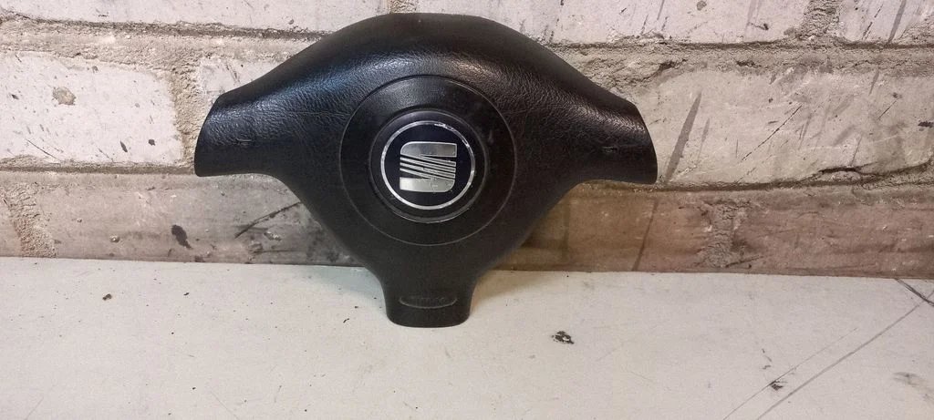 Steering wheel airbag 1M0880201D