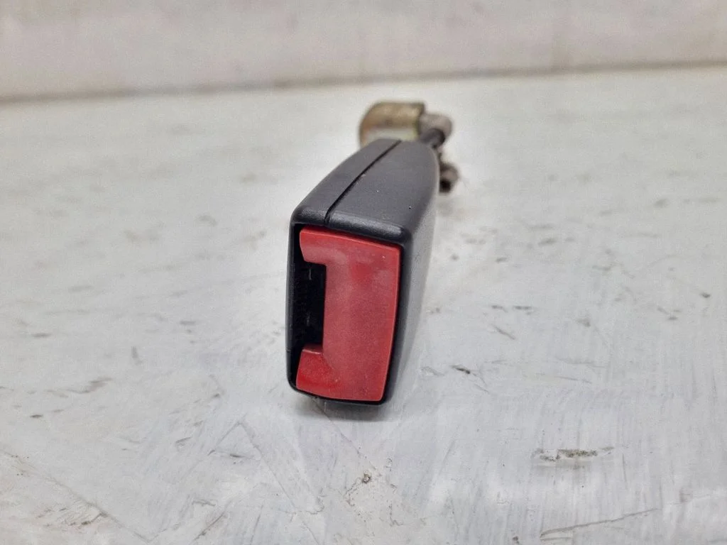 Tagumise turvavöö pannal 3B0857740D