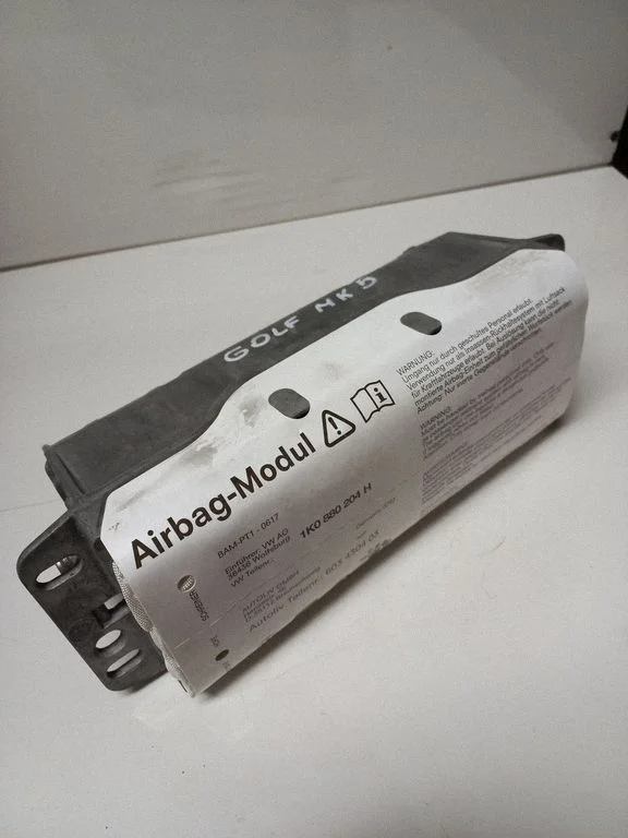 Passenger airbag – Volkswagen Golf Plus (2005-2013)