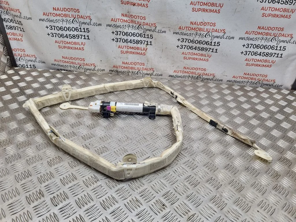 Katuse turvapadi (kardin) 4B9880742