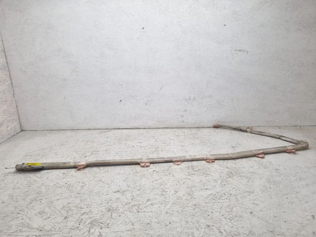 Katuse turvapadi (kardin) 8E9880742