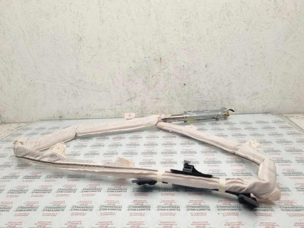 Katuse turvapadi (kardin) 3R9880741