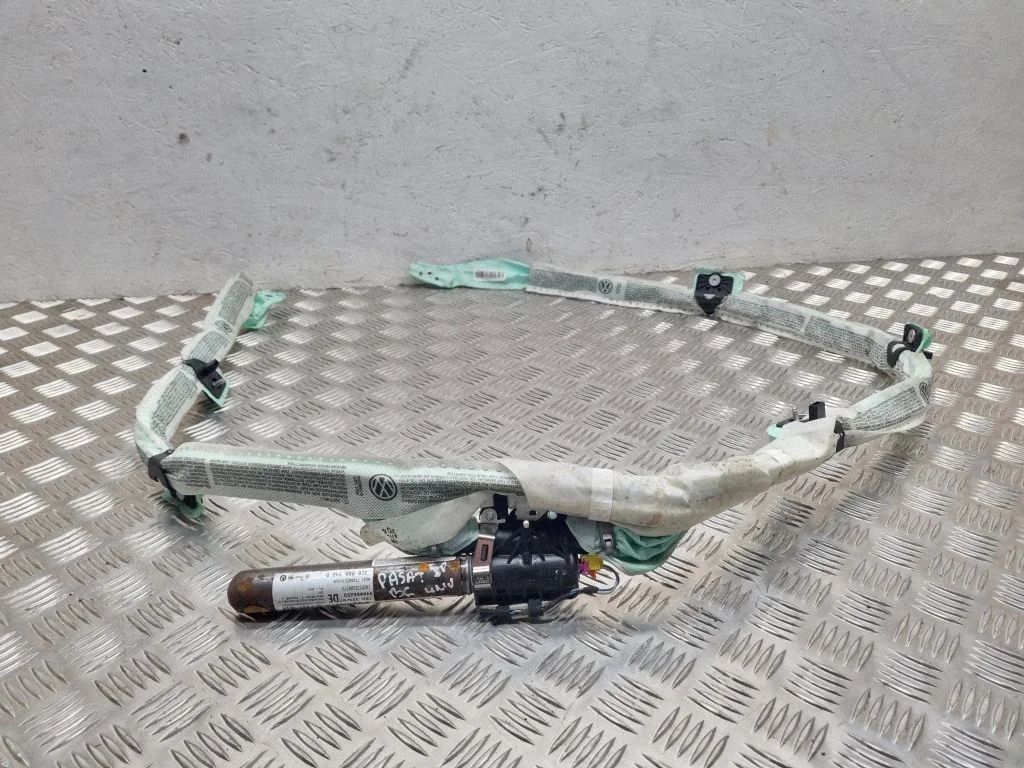 Roof airbag – Volkswagen Passat CC (2008-2016)