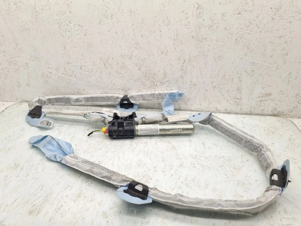 Katuse turvapadi (kardin) 4F9880741A