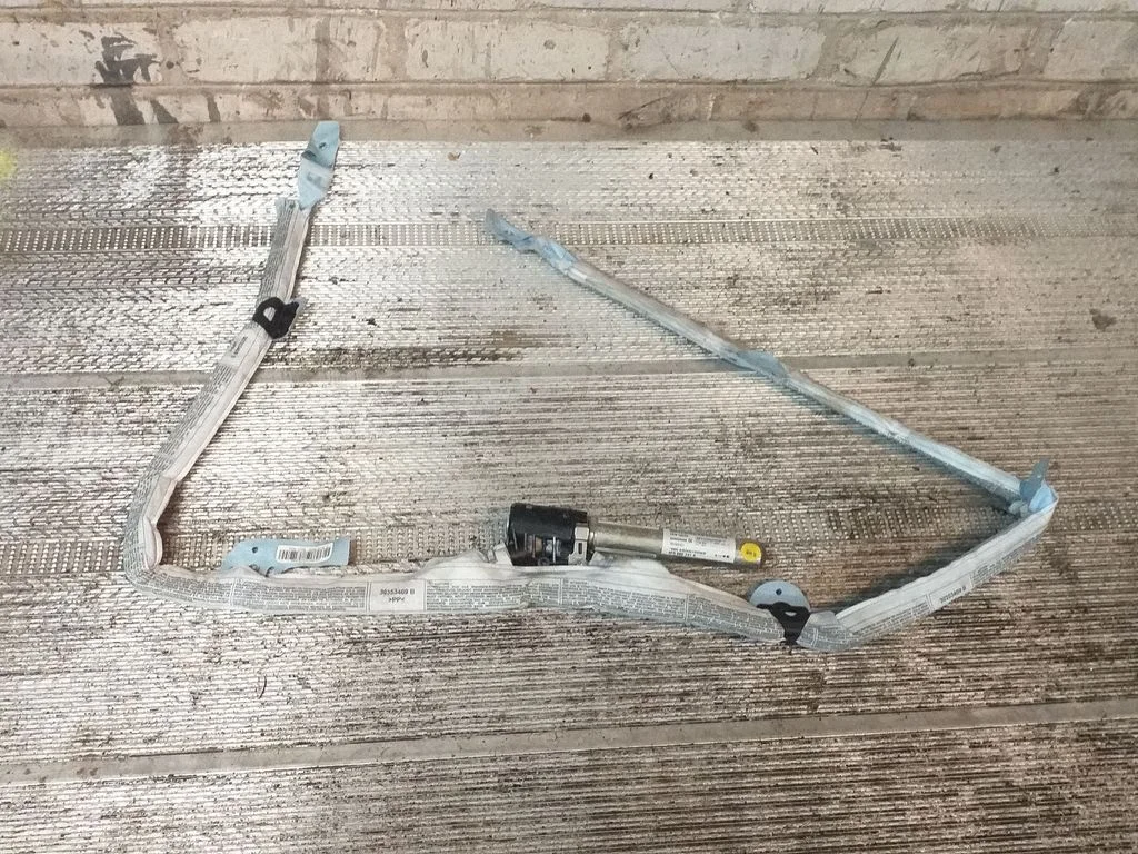 Katuse turvapadi (kardin) 4F5880741A