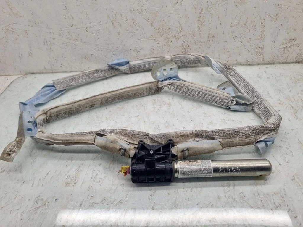 Katuse turvapadi (kardin) 4F08880741A