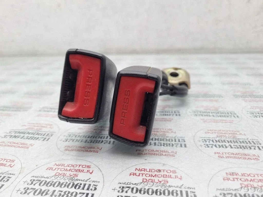 Keskmise turvavöö pannal (tagumine) – Skoda Octavia Mk2 (1Z) (2004-2013)