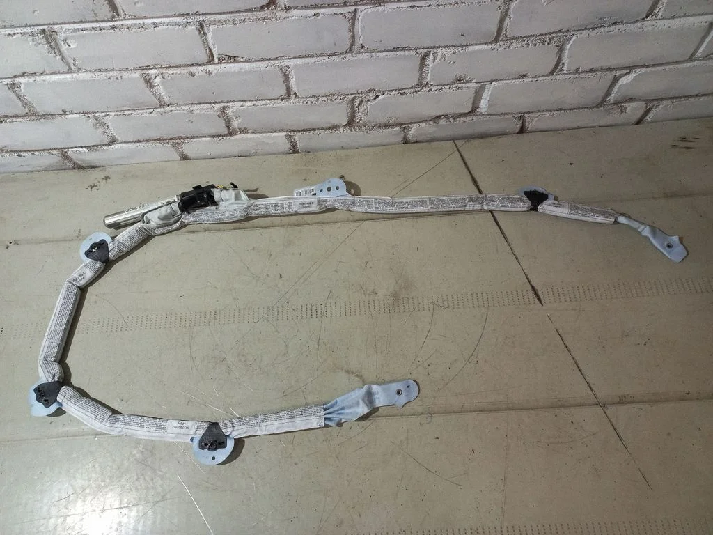 Katuse turvapadi (kardin) 4F5880741C