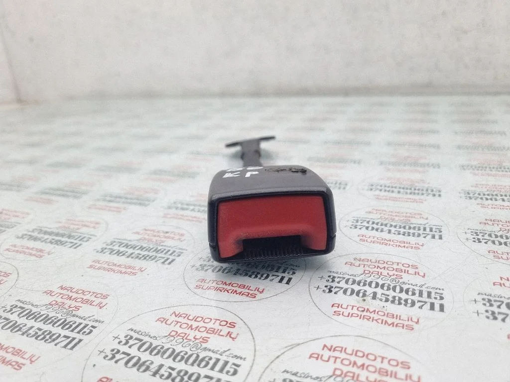 Front seatbelt buckle – Audi A4 S4 B6 8E 8H (2001-2005)