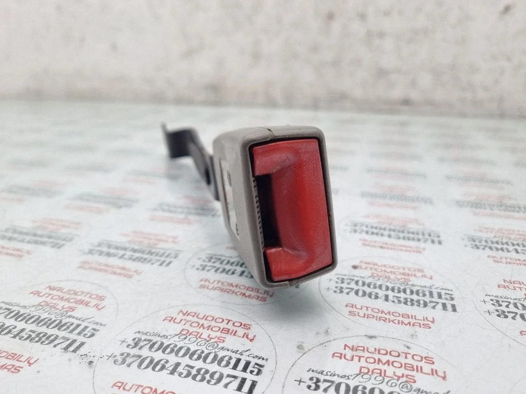 Front seatbelt buckle 6Q0857755D