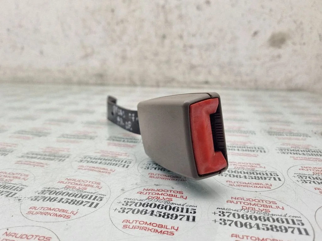 Front seatbelt buckle 6Q0857756D