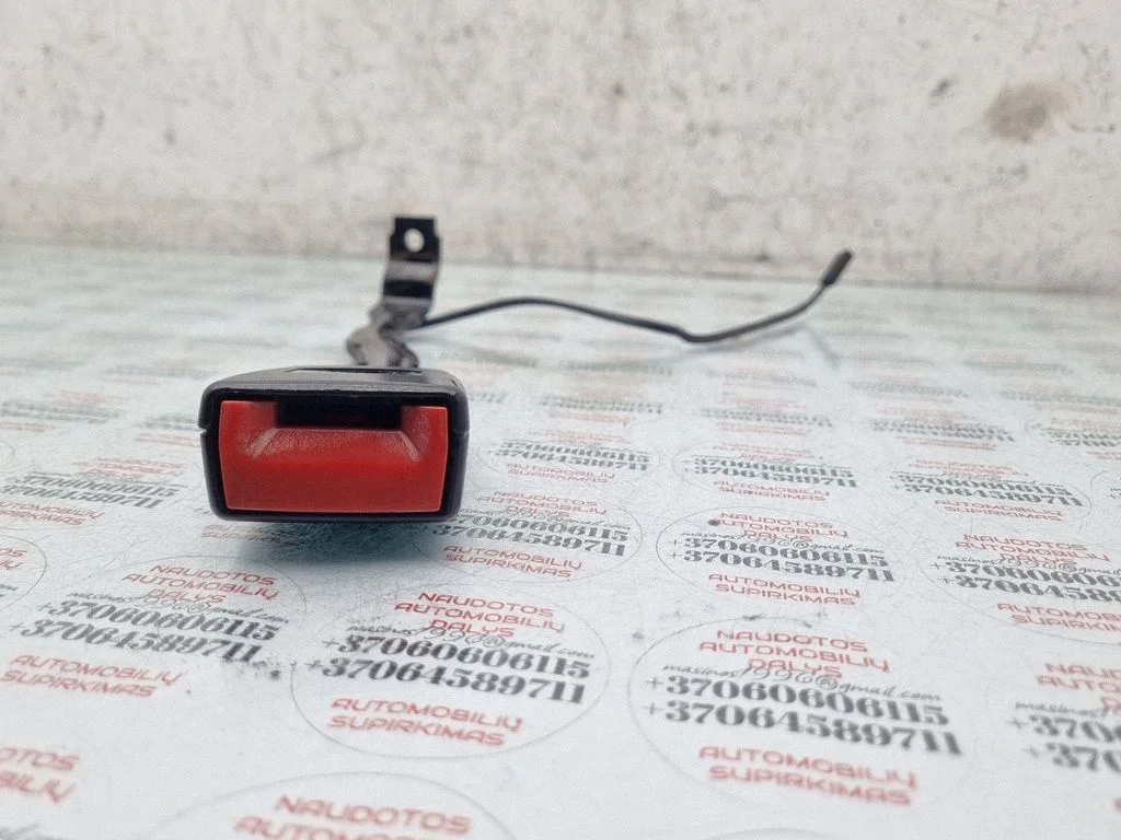 Zapięcie pasa przednie 3C0857755Q
