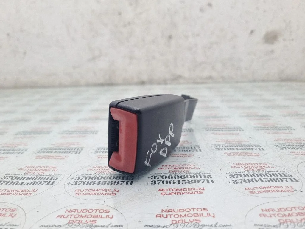 Front seatbelt buckle 5Z0857756FCN