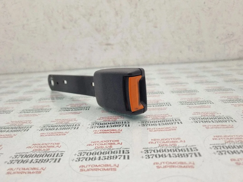 Front seatbelt buckle – Seat Alhambra (Mk1) (1996-2010)
