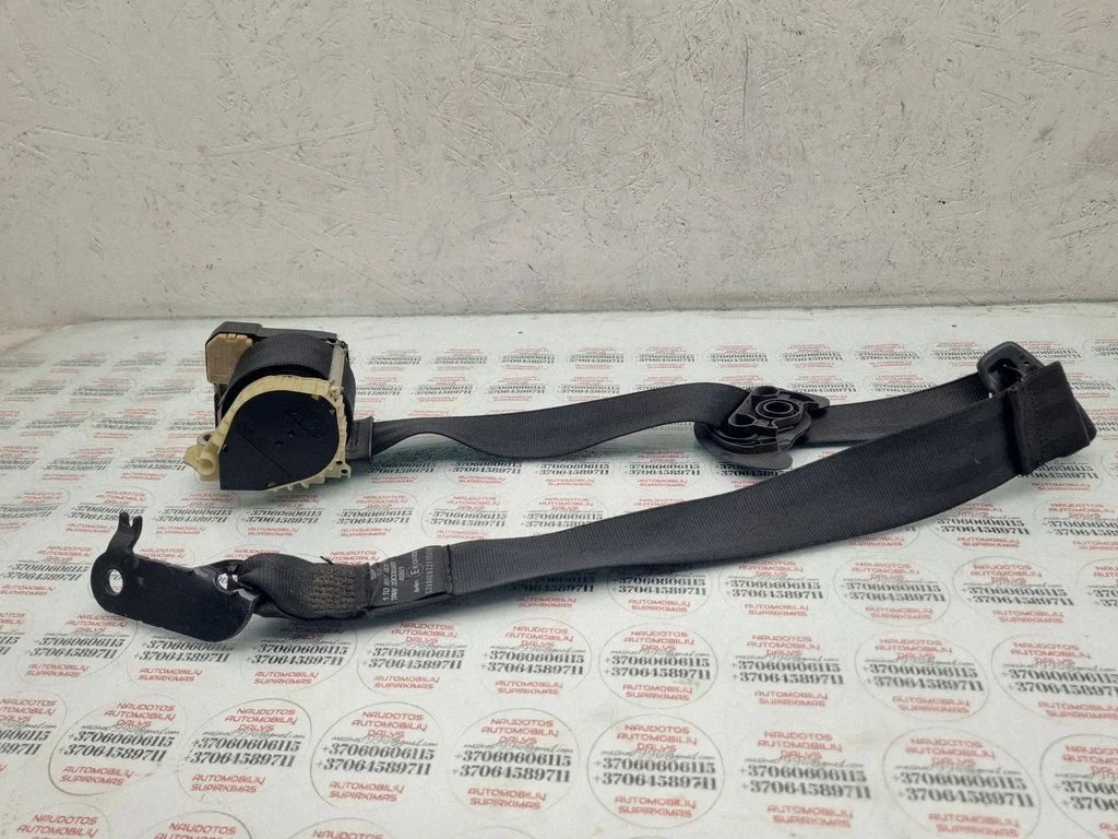 Rear seatbelt 1T0857806B
