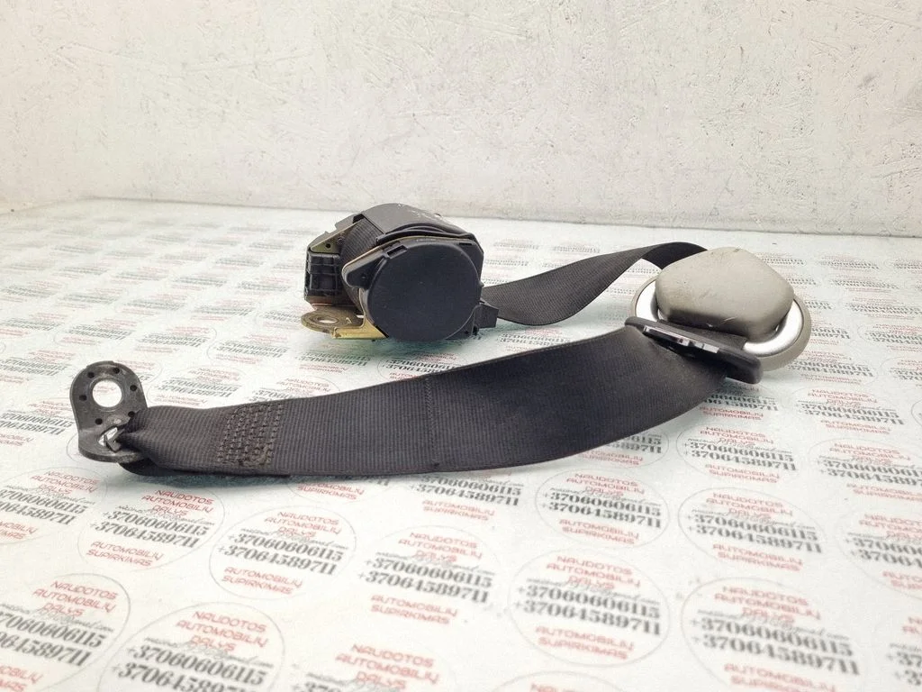 Rear seatbelt 1J0857731B
