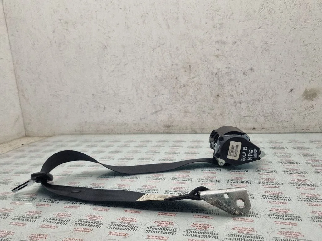 Rear seatbelt 1K9857805