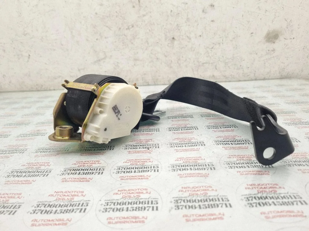 Rear seatbelt 5M0857806