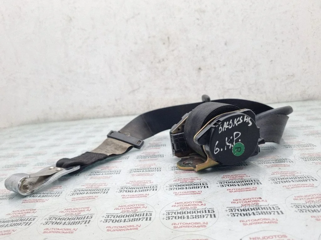 Rear seatbelt – Ford Galaxy (1995-2000)