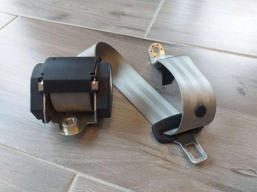 Rear seatbelt – Audi A4 Allroad B8 (2008-2016)