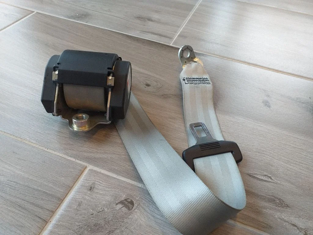 Rear seatbelt – Audi A4 Allroad B8 (2008-2016)